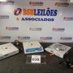 LOTE 039 - 03 BALANÇAS DIGITAL COM AVARIAS. (NO ESTADO) ATENÇÃO! FAZER A VISITAÇÃO ANTES DE ARREMATAR, NÃO SABEMOS SE FUNCIONA. LEILÃO NÃO TEM GARANTIA E NEM DEVOLUÇÃO, SUJEITO A POSSÍVEIS AVARIAS VISÍVEIS/OCULTAS E/OU AUSÊNCIA DE COMPONENTES.