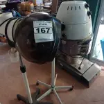 LOTE 167 - 02 SECADORES DE CABELO PROFISSIONAL COM AVARIAS. (NO ESTADO) ATENÇÃO! FAZER A VISITAÇÃO ANTES DE ARREMATAR, NÃO SABEMOS SE FUNCIONA. LEILÃO NÃO TEM GARANTIA E NEM DEVOLUÇÃO, SUJEITO A POSSÍVEIS AVARIAS VISÍVEIS/OCULTAS E/OU AUSÊNCIA DE COMPONENTES.