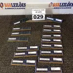 LOTE 029 - 01 LOTE COM 16 MEMÓRIAS PARA SERVIDOR, SENDO 12 DE 16GB E 04 DE 8GB. (NO ESTADO) ATENÇÃO! FAZER A VISITAÇÃO ANTES DE ARREMATAR, NÃO SABEMOS SE FUNCIONA. LEILÃO NÃO TEM GARANTIA E NEM DEVOLUÇÃO, SUJEITO A POSSÍVEIS AVARIAS VISÍVEIS/OCULTAS E/OU AUSÊNCIA DE COMPONENTES.