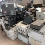 LOTE 382 - 01 LOTE COM GRANDE QUANTIDADE DE IMPRESSORAS MARCAS E MODELOS DIVERSOS E 01 TV DE 20’’ MARCA PHILCO PARA RETIRADA DE PEÇAS. (NO ESTADO) ATENÇÃO! FAZER A VISITAÇÃO ANTES DE ARREMATAR, NÃO SABEMOS SE FUNCIONA. LEILÃO NÃO TEM GARANTIA E NEM DEVOLUÇÃO, SUJEITO A POSSÍVEIS AVARIAS VISÍVEIS/OCULTAS E/OU AUSÊNCIA DE COMPONENTES.