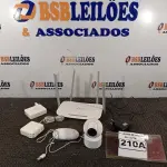LOTE 210 - 01 ROTEADOR TP-LINK 04 ANTENAS, 01 MOUSE, 01 FONTE PARA MACBOOK, 01 ROTEADOR E 01 CÂMERA IP DE SEGURANÇA IMILAB XIAOMI BRANCA.  (NO ESTADO) ATENÇÃO! FAZER A VISITAÇÃO ANTES DE ARREMATAR, NÃO SABEMOS SE FUNCIONA. LEILÃO NÃO TEM GARANTIA E NEM DEVOLUÇÃO, SUJEITO A POSSÍVEIS AVARIAS VISÍVEIS/OCULTAS E/OU AUSÊNCIA DE COMPONENTES.