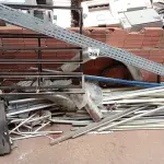 LOTE 398 - 01 LOTE DE FERRAGENS DIVERSAS. (NO ESTADO) ATENÇÃO! FAZER A VISITAÇÃO ANTES DE ARREMATAR, NÃO SABEMOS SE FUNCIONA. LEILÃO NÃO TEM GARANTIA E NEM DEVOLUÇÃO, SUJEITO A POSSÍVEIS AVARIAS VISÍVEIS/OCULTAS E/OU AUSÊNCIA DE COMPONENTES.