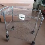 LOTE 390 - 01 CARRINHO PARA COPA COM 03 BANDEJAS E RODINHAS. (NO ESTADO) ATENÇÃO! FAZER A VISITAÇÃO ANTES DE ARREMATAR, NÃO SABEMOS SE FUNCIONA. LEILÃO NÃO TEM GARANTIA E NEM DEVOLUÇÃO, SUJEITO A POSSÍVEIS AVARIAS VISÍVEIS/OCULTAS E/OU AUSÊNCIA DE COMPONENTES.