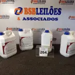 LOTE 264 - 04 GALÕES DE DESINFETANTE PARA INDÚSTRIA ALIMENTÍCIA E AFINS, EXCLUSIVAMENTE PARA USO PROFISSIONAL. CADA GALÃO CONTÉM 5 LITROS. (NO ESTADO) ATENÇÃO! FAZER A VISITAÇÃO ANTES DE ARREMATAR, NÃO SABEMOS SE FUNCIONA. LEILÃO NÃO TEM GARANTIA E NEM DEVOLUÇÃO, SUJEITO A POSSÍVEIS AVARIAS VISÍVEIS/OCULTAS E/OU AUSÊNCIA DE COMPONENTES.