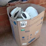 LOTE 381 - 01 LOTE COM VÁRIOS DISPENSES. (NO ESTADO) ATENÇÃO! FAZER A VISITAÇÃO ANTES DE ARREMATAR, NÃO SABEMOS SE FUNCIONA. LEILÃO NÃO TEM GARANTIA E NEM DEVOLUÇÃO, SUJEITO A POSSÍVEIS AVARIAS VISÍVEIS/OCULTAS E/OU AUSÊNCIA DE COMPONENTES.