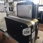LOTE 250 - 02 FRAGMENTADORAS DE PAPEL. (NO ESTADO) ATENÇÃO! FAZER A VISITAÇÃO ANTES DE ARREMATAR, NÃO SABEMOS SE FUNCIONA. LEILÃO NÃO TEM GARANTIA E NEM DEVOLUÇÃO, SUJEITO A POSSÍVEIS AVARIAS VISÍVEIS/OCULTAS E/OU AUSÊNCIA DE COMPONENTES.