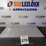 LOTE 278 - 01 SERVIDOR DDR3. (NO ESTADO) ATENÇÃO! FAZER A VISITAÇÃO ANTES DE ARREMATAR, NÃO SABEMOS SE FUNCIONA. LEILÃO NÃO TEM GARANTIA E NEM DEVOLUÇÃO, SUJEITO A POSSÍVEIS AVARIAS VISÍVEIS/OCULTAS E/OU AUSÊNCIA DE COMPONENTES.