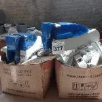 LOTE 377 - 01 LOTE COM VÁRIOS APARELHOS TELEFÔNICOS E 02 SUCATAS DE IMPRESSORA DE CARTÃO. (NO ESTADO) ATENÇÃO! FAZER A VISITAÇÃO ANTES DE ARREMATAR, NÃO SABEMOS SE FUNCIONA. LEILÃO NÃO TEM GARANTIA E NEM DEVOLUÇÃO, SUJEITO A POSSÍVEIS AVARIAS VISÍVEIS/OCULTAS E/OU AUSÊNCIA DE COMPONENTES.