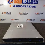 LOTE 251 - 01 SERVIDOR DDR3. (NO ESTADO) ATENÇÃO! FAZER A VISITAÇÃO ANTES DE ARREMATAR, NÃO SABEMOS SE FUNCIONA. LEILÃO NÃO TEM GARANTIA E NEM DEVOLUÇÃO, SUJEITO A POSSÍVEIS AVARIAS VISÍVEIS/OCULTAS E/OU AUSÊNCIA DE COMPONENTES.