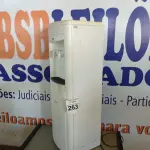 LOTE 263 - 01 BEBEDOURO REFRIGERADO PARA GARRAFÃO. (NO ESTADO) ATENÇÃO! FAZER A VISITAÇÃO ANTES DE ARREMATAR, NÃO SABEMOS SE FUNCIONA. LEILÃO NÃO TEM GARANTIA E NEM DEVOLUÇÃO, SUJEITO A POSSÍVEIS AVARIAS VISÍVEIS/OCULTAS E/OU AUSÊNCIA DE COMPONENTES.