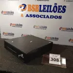 LOTE 308 - 01 CAIXA REGISTRADORA PARA DINHEIRO MANUAL. (NO ESTADO) ATENÇÃO! FAZER A VISITAÇÃO ANTES DE ARREMATAR, NÃO SABEMOS SE FUNCIONA. LEILÃO NÃO TEM GARANTIA E NEM DEVOLUÇÃO, SUJEITO A POSSÍVEIS AVARIAS VISÍVEIS/OCULTAS E/OU AUSÊNCIA DE COMPONENTES.