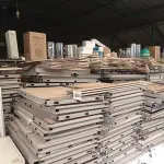 LOTE 380 - 01 LOTE COM GRANDE QUANTIDADE DE PEÇAS PARA MONTAR BAIAS PARA ESCRITÓRIO. (NO ESTADO) ATENÇÃO! FAZER A VISITAÇÃO ANTES DE ARREMATAR, NÃO SABEMOS SE FUNCIONA. LEILÃO NÃO TEM GARANTIA E NEM DEVOLUÇÃO, SUJEITO A POSSÍVEIS AVARIAS VISÍVEIS/OCULTAS E/OU AUSÊNCIA DE COMPONENTES.