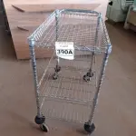 LOTE 390 - 01 CARRINHO PARA COPA COM 03 BANDEJAS E RODINHAS. (NO ESTADO) ATENÇÃO! FAZER A VISITAÇÃO ANTES DE ARREMATAR, NÃO SABEMOS SE FUNCIONA. LEILÃO NÃO TEM GARANTIA E NEM DEVOLUÇÃO, SUJEITO A POSSÍVEIS AVARIAS VISÍVEIS/OCULTAS E/OU AUSÊNCIA DE COMPONENTES.