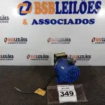 LOTE 349 - 01 BOMBA D’ÁGUA 220V COM AVARIAS. (NO ESTADO) ATENÇÃO! FAZER A VISITAÇÃO ANTES DE ARREMATAR, NÃO SABEMOS SE FUNCIONA. LEILÃO NÃO TEM GARANTIA E NEM DEVOLUÇÃO, SUJEITO A POSSÍVEIS AVARIAS VISÍVEIS/OCULTAS E/OU AUSÊNCIA DE COMPONENTES.