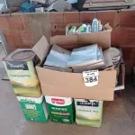 LOTE 384 - 01 LOTE COM GRANDE QUANTIDADE DE SELANTES DIVERSOS, 03 LATAS DE TINTAS INCOMPLETAS E 01 LATA DE ADESIVO COLOMBRÁS.  (NO ESTADO) ATENÇÃO! FAZER A VISITAÇÃO ANTES DE ARREMATAR, NÃO SABEMOS SE FUNCIONA. LEILÃO NÃO TEM GARANTIA E NEM DEVOLUÇÃO, SUJEITO A POSSÍVEIS AVARIAS VISÍVEIS/OCULTAS E/OU AUSÊNCIA DE COMPONENTES.