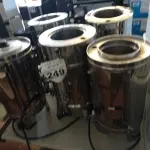 LOTE 249 - 05 CAFETEIRAS EM INOX COM AVARIAS. (NO ESTADO) ATENÇÃO! FAZER A VISITAÇÃO ANTES DE ARREMATAR, NÃO SABEMOS SE FUNCIONA. LEILÃO NÃO TEM GARANTIA E NEM DEVOLUÇÃO, SUJEITO A POSSÍVEIS AVARIAS VISÍVEIS/OCULTAS E/OU AUSÊNCIA DE COMPONENTES.