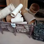 LOTE 410 - 01 LOTE COM CONEXÕES DE TAMANHOS DIVERSOS E ISOLADOR DE FIO. (NO ESTADO) ATENÇÃO! FAZER A VISITAÇÃO ANTES DE ARREMATAR, NÃO SABEMOS SE FUNCIONA. LEILÃO NÃO TEM GARANTIA E NEM DEVOLUÇÃO, SUJEITO A POSSÍVEIS AVARIAS VISÍVEIS/OCULTAS E/OU AUSÊNCIA DE COMPONENTES.