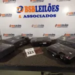LOTE 323 - 05 PROJETORES MULTIMIDIA MARCAS E MODELOS DIVERSOS. (NO ESTADO) ATENÇÃO! FAZER A VISITAÇÃO ANTES DE ARREMATAR, NÃO SABEMOS SE FUNCIONA. LEILÃO NÃO TEM GARANTIA E NEM DEVOLUÇÃO, SUJEITO A POSSÍVEIS AVARIAS VISÍVEIS/OCULTAS E/OU AUSÊNCIA DE COMPONENTES.