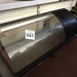 LOTE 321 - 01 ESTUFA REFRIGERADA, MODELO: VGRB-120/160/210 MARCA GELOPAR. (NO ESTADO) ATENÇÃO! FAZER A VISITAÇÃO ANTES DE ARREMATAR, NÃO SABEMOS SE FUNCIONA. LEILÃO NÃO TEM GARANTIA E NEM DEVOLUÇÃO, SUJEITO A POSSÍVEIS AVARIAS VISÍVEIS/OCULTAS E/OU AUSÊNCIA DE COMPONENTES.