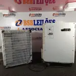 LOTE 331 - 01 PURIFICADOR DE ÁGUA MARCA SOFT E 01 DESUMIDIFICADOR. (NO ESTADO) ATENÇÃO! FAZER A VISITAÇÃO ANTES DE ARREMATAR, NÃO SABEMOS SE FUNCIONA. LEILÃO NÃO TEM GARANTIA E NEM DEVOLUÇÃO, SUJEITO A POSSÍVEIS AVARIAS VISÍVEIS/OCULTAS E/OU AUSÊNCIA DE COMPONENTES.