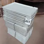 LOTE 411 - 01 LOTE COM BANDEJAS PARA ESTANTE DE PLÁSTICO. (NO ESTADO) ATENÇÃO! FAZER A VISITAÇÃO ANTES DE ARREMATAR, NÃO SABEMOS SE FUNCIONA. LEILÃO NÃO TEM GARANTIA E NEM DEVOLUÇÃO, SUJEITO A POSSÍVEIS AVARIAS VISÍVEIS/OCULTAS E/OU AUSÊNCIA DE COMPONENTES.