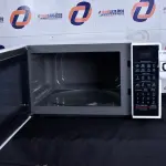LOTE 012 - 01 FORNO MICRO-ONDAS 30L MARCA LG 220V. (OVEN, MICROWAVE) (NO ESTADO) BH1501A