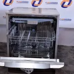 LOTE 031 - 01 LAVA LOUÇAS MARCA ELETROLUX 220V COM DEFEITO NA PORTA. (DISHWASHER) (NO ESTADO) BH1518K