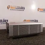 LOTE 027 - 01 RETROPROJETOR MULTIMIDEA MODELO:DS125 MARCA LG 220V. (NO ESTADO) ATENÇÃO! FAZER A VISITAÇÃO ANTES DE ARREMATAR, NÃO SABEMOS SE FUNCIONA. LEILÃO NÃO TEM GARANTIA E NEM DEVOLUÇÃO, SUJEITO A POSSÍVEIS AVARIAS VISÍVEIS/OCULTAS E/OU AUSÊNCIA DE COMPONENTES.
