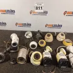 LOTE 011 - 01 LOTE COM CÂMERAS DE SEGURANÇA. (NO ESTADO) ATENÇÃO! FAZER A VISITAÇÃO ANTES DE ARREMATAR, NÃO SABEMOS SE FUNCIONA. LEILÃO NÃO TEM GARANTIA E NEM DEVOLUÇÃO, SUJEITO A POSSÍVEIS AVARIAS VISÍVEIS/OCULTAS E/OU AUSÊNCIA DE COMPONENTES.