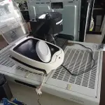 LOTE 259 - 01 SANDUICHEIRA, 01 CAFETEIRA E 01 SUGGAR. (NO ESTADO) ATENÇÃO! FAZER A VISITAÇÃO ANTES DE ARREMATAR, NÃO SABEMOS SE FUNCIONA. LEILÃO NÃO TEM GARANTIA E NEM DEVOLUÇÃO, SUJEITO A POSSÍVEIS AVARIAS VISÍVEIS/OCULTAS E/OU AUSÊNCIA DE COMPONENTES.