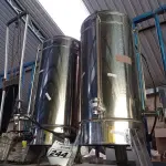 LOTE 244 - 02 CAFETEIRAS EM INOX. (NO ESTADO) ATENÇÃO! FAZER A VISITAÇÃO ANTES DE ARREMATAR, NÃO SABEMOS SE FUNCIONA. LEILÃO NÃO TEM GARANTIA E NEM DEVOLUÇÃO, SUJEITO A POSSÍVEIS AVARIAS VISÍVEIS/OCULTAS E/OU AUSÊNCIA DE COMPONENTES.