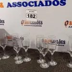 LOTE 182 - 12 TAÇAS PARA CHAMPANHE DIVERSAS. (NO ESTADO) ATENÇÃO! FAZER A VISITAÇÃO ANTES DE ARREMATAR, NÃO SABEMOS SE FUNCIONA. LEILÃO NÃO TEM GARANTIA E NEM DEVOLUÇÃO, SUJEITO A POSSÍVEIS AVARIAS VISÍVEIS/OCULTAS E/OU AUSÊNCIA DE COMPONENTES.