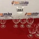 LOTE 282 - 12 TAÇAS PARA ÁGUA. (NO ESTADO) ATENÇÃO! FAZER A VISITAÇÃO ANTES DE ARREMATAR, NÃO SABEMOS SE FUNCIONA. LEILÃO NÃO TEM GARANTIA E NEM DEVOLUÇÃO, SUJEITO A POSSÍVEIS AVARIAS VISÍVEIS/OCULTAS E/OU AUSÊNCIA DE COMPONENTES.