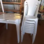 LOTE 230 - 02 JOGOS DE MESAS QUADRADAS DE PLÁSTICO NA COR BRANCA. (NO ESTADO) ATENÇÃO! FAZER A VISITAÇÃO ANTES DE ARREMATAR, NÃO SABEMOS SE FUNCIONA. LEILÃO NÃO TEM GARANTIA E NEM DEVOLUÇÃO, SUJEITO A POSSÍVEIS AVARIAS VISÍVEIS/OCULTAS E/OU AUSÊNCIA DE COMPONENTES.