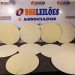 LOTE 163 - 09 SOUSPLAT COM CAPA FLORIDA NA COR VERDE. (NO ESTADO) ATENÇÃO! FAZER A VISITAÇÃO ANTES DE ARREMATAR, NÃO SABEMOS SE FUNCIONA. LEILÃO NÃO TEM GARANTIA E NEM DEVOLUÇÃO, SUJEITO A POSSÍVEIS AVARIAS VISÍVEIS/OCULTAS E/OU AUSÊNCIA DE COMPONENTES.