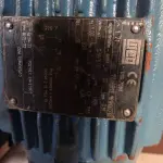 LOTE 377 - 01 MOTOR ELÉTRICO PARA PORTÃO MARCA ROSSI. (NO ESTADO) ATENÇÃO! FAZER A VISITAÇÃO ANTES DE ARREMATAR, NÃO SABEMOS SE FUNCIONA. LEILÃO NÃO TEM GARANTIA E NEM DEVOLUÇÃO, SUJEITO A POSSÍVEIS AVARIAS VISÍVEIS/OCULTAS E/OU AUSÊNCIA DE COMPONENTES.