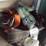 LOTE 255 - 02 CINTOS DE SEGURANÇA. (NO ESTADO) ATENÇÃO! FAZER A VISITAÇÃO ANTES DE ARREMATAR, NÃO SABEMOS SE FUNCIONA. LEILÃO NÃO TEM GARANTIA E NEM DEVOLUÇÃO, SUJEITO A POSSÍVEIS AVARIAS VISÍVEIS/OCULTAS E/OU AUSÊNCIA DE COMPONENTES.