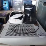 LOTE 259 - 01 SANDUICHEIRA, 01 CAFETEIRA E 01 SUGGAR. (NO ESTADO) ATENÇÃO! FAZER A VISITAÇÃO ANTES DE ARREMATAR, NÃO SABEMOS SE FUNCIONA. LEILÃO NÃO TEM GARANTIA E NEM DEVOLUÇÃO, SUJEITO A POSSÍVEIS AVARIAS VISÍVEIS/OCULTAS E/OU AUSÊNCIA DE COMPONENTES.