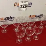 LOTE 329 - 12 TAÇAS PARA VINHO TINTO. (NO ESTADO) ATENÇÃO! FAZER A VISITAÇÃO ANTES DE ARREMATAR, NÃO SABEMOS SE FUNCIONA. LEILÃO NÃO TEM GARANTIA E NEM DEVOLUÇÃO, SUJEITO A POSSÍVEIS AVARIAS VISÍVEIS/OCULTAS E/OU AUSÊNCIA DE COMPONENTES.