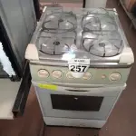 LOTE 257 - 01 FOGÃO A GÁS 04 BOCAS INCOMPLETO MARCA BRASTEMP. (NO ESTADO) ATENÇÃO! FAZER A VISITAÇÃO ANTES DE ARREMATAR, NÃO SABEMOS SE FUNCIONA. LEILÃO NÃO TEM GARANTIA E NEM DEVOLUÇÃO, SUJEITO A POSSÍVEIS AVARIAS VISÍVEIS/OCULTAS E/OU AUSÊNCIA DE COMPONENTES.