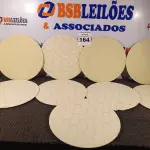 LOTE 164 - 09 SOUSPLAT COM CAPA FLORIDA NA COR VERDE. (NO ESTADO) ATENÇÃO! FAZER A VISITAÇÃO ANTES DE ARREMATAR, NÃO SABEMOS SE FUNCIONA. LEILÃO NÃO TEM GARANTIA E NEM DEVOLUÇÃO, SUJEITO A POSSÍVEIS AVARIAS VISÍVEIS/OCULTAS E/OU AUSÊNCIA DE COMPONENTES.