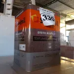 LOTE 330 - 01 LATA DE TINTA TEXTURATTO PREMIUM EFEITO RÚSTICO EXTERIOR/INTERIOR SUVINIL 25KG. (NO ESTADO) ATENÇÃO! FAZER A VISITAÇÃO ANTES DE ARREMATAR, NÃO SABEMOS SE FUNCIONA. LEILÃO NÃO TEM GARANTIA E NEM DEVOLUÇÃO, SUJEITO A POSSÍVEIS AVARIAS VISÍVEIS/OCULTAS E/OU AUSÊNCIA DE COMPONENTES.