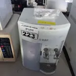 LOTE 223 - 01 PURIFICADOR DE ÁGUA MARCA IBBL. (NO ESTADO) ATENÇÃO! FAZER A VISITAÇÃO ANTES DE ARREMATAR, NÃO SABEMOS SE FUNCIONA. LEILÃO NÃO TEM GARANTIA E NEM DEVOLUÇÃO, SUJEITO A POSSÍVEIS AVARIAS VISÍVEIS/OCULTAS E/OU AUSÊNCIA DE COMPONENTES.