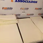 LOTE 177 - 11 TOALHAS CREME PARA MESA PLÁSTICA BISTRÔ, 150X150. (NO ESTADO) ATENÇÃO! FAZER A VISITAÇÃO ANTES DE ARREMATAR, NÃO SABEMOS SE FUNCIONA. LEILÃO NÃO TEM GARANTIA E NEM DEVOLUÇÃO, SUJEITO A POSSÍVEIS AVARIAS VISÍVEIS/OCULTAS E/OU AUSÊNCIA DE COMPONENTES.