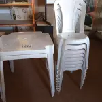 LOTE 210 - 02 JOGOS DE MESAS QUADRADAS DE PLÁSTICO NA COR BRANCA. (NO ESTADO) ATENÇÃO! FAZER A VISITAÇÃO ANTES DE ARREMATAR, NÃO SABEMOS SE FUNCIONA. LEILÃO NÃO TEM GARANTIA E NEM DEVOLUÇÃO, SUJEITO A POSSÍVEIS AVARIAS VISÍVEIS/OCULTAS E/OU AUSÊNCIA DE COMPONENTES.