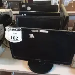 LOTE 182 - 06 MONITORES LCD, SENDO 01 MARCA HP E 05 MARCA DELL. (NO ESTADO) ATENÇÃO! FAZER A VISITAÇÃO ANTES DE ARREMATAR, NÃO SABEMOS SE FUNCIONA. LEILÃO NÃO TEM GARANTIA E NEM DEVOLUÇÃO, SUJEITO A POSSÍVEIS AVARIAS VISÍVEIS/OCULTAS E/OU AUSÊNCIA DE COMPONENTES.
