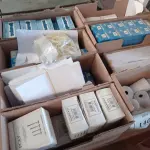 LOTE 140 - 01 LOTE COM DIVERSOS MATERIAIS PARA ESCRITÓRIO. (NO ESTADO) ATENÇÃO! FAZER A VISITAÇÃO ANTES DE ARREMATAR, NÃO SABEMOS SE FUNCIONA. LEILÃO NÃO TEM GARANTIA E NEM DEVOLUÇÃO, SUJEITO A POSSÍVEIS AVARIAS VISÍVEIS/OCULTAS E/OU AUSÊNCIA DE COMPONENTES.