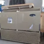 LOTE 198 - 01 SUCATA DE CONDENSADORA E 01 DE EVAPORADORA. (NO ESTADO) ATENÇÃO! FAZER A VISITAÇÃO ANTES DE ARREMATAR, NÃO SABEMOS SE FUNCIONA. LEILÃO NÃO TEM GARANTIA E NEM DEVOLUÇÃO, SUJEITO A POSSÍVEIS AVARIAS VISÍVEIS/OCULTAS E/OU AUSÊNCIA DE COMPONENTES.