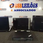 LOTE 056 - 03 NOTBOOK'S PARA RETIRADA DE PEÇAS E 01 DVR MARCA INTELBRAS DANIFICADO. (NO ESTADO) ATENÇÃO! FAZER A VISITAÇÃO ANTES DE ARREMATAR, NÃO SABEMOS SE FUNCIONA. LEILÃO NÃO TEM GARANTIA E NEM DEVOLUÇÃO, SUJEITO A POSSÍVEIS AVARIAS VISÍVEIS/OCULTAS E/OU AUSÊNCIA DE COMPONENTES.