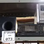 LOTE 073 - 01 MICRO HI-FI SYSTEM,MODELO: LX-W550A BI VOLTS, 01 TAPE DECK PHILIPS, MODELO FC-310 MARCA PHILIPS E 01 CAIXA SUBWOOFER MARCA SAMSUNG.(NO ESTADO) ATENÇÃO! FAZER A VISITAÇÃO ANTES DE ARREMATAR, NÃO SABEMOS SE FUNCIONA. LEILÃO NÃO TEM GARANTIA E NEM DEVOLUÇÃO, SUJEITO A POSSÍVEIS AVARIAS VISÍVEIS/OCULTAS E/OU AUSÊNCIA DE COMPONENTES.